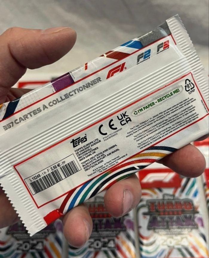 12 sachets Topps Turbo Attax F1 neufs scellés - photo numéro 2