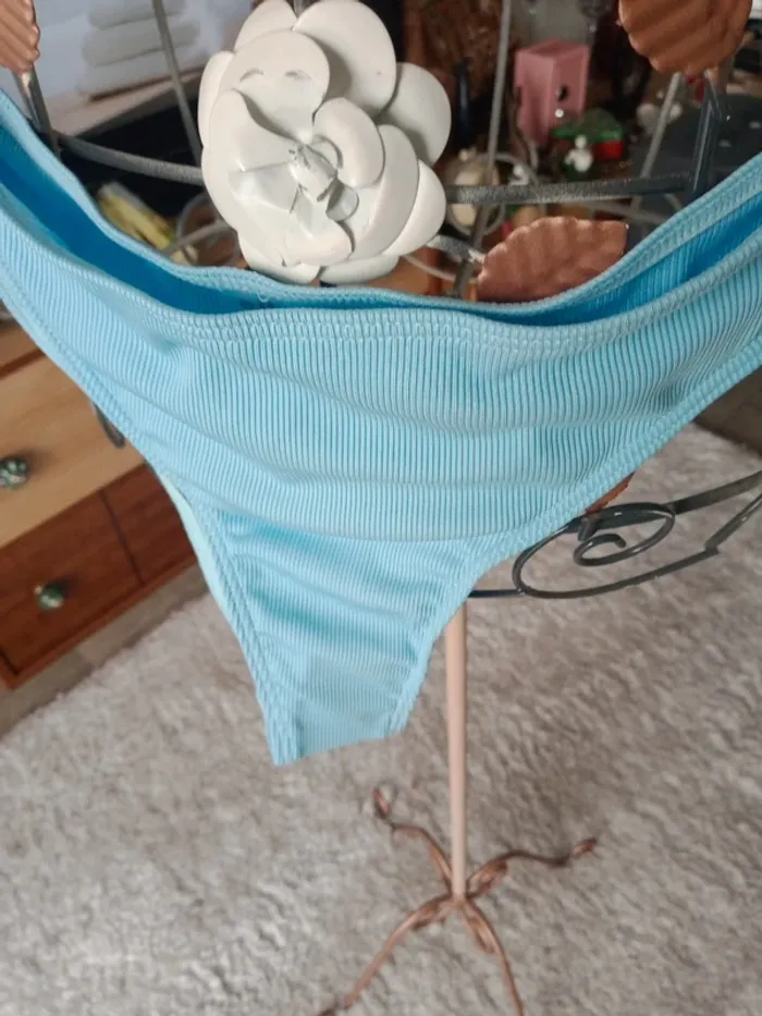 Maillot de bain 3 pièces - photo numéro 3