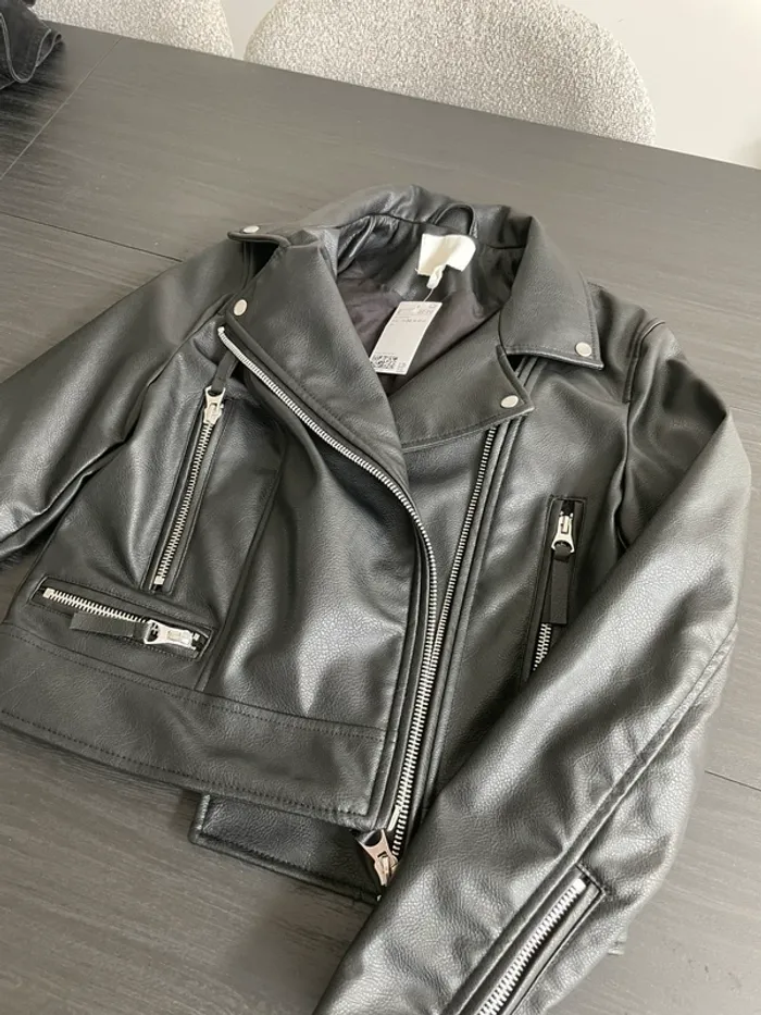 Veste en similicuir - photo numéro 2