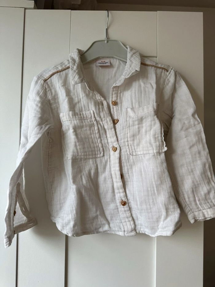 Chemise tape à l’œil