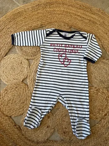 Pyjama sans pression Petit Bateau 3 mois