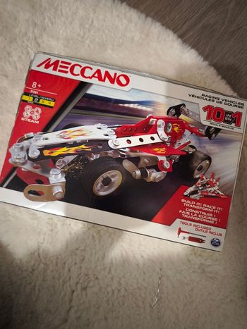 Meccano 10en1 véhicule de course