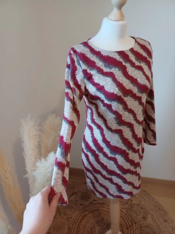 Robe chaude pailletée à motifs New Collection taille S/M 36/38