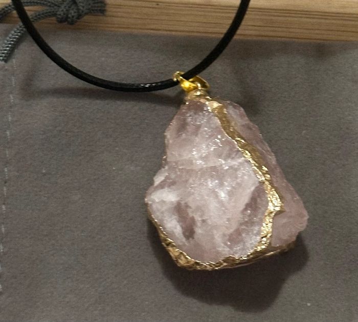 Pierre naturelle de quartz rose - photo numéro 5