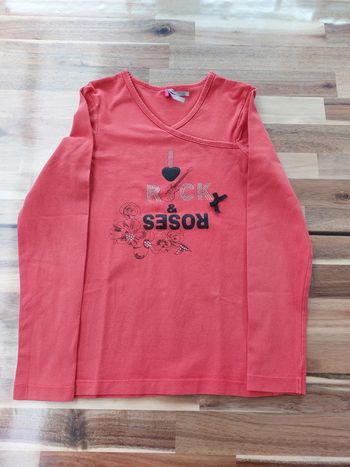 T-shirt manches longues rouge avec strass