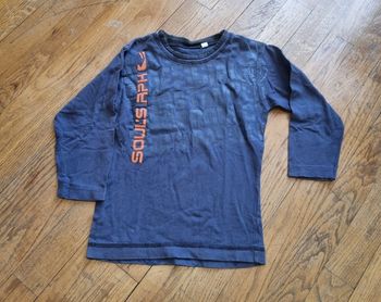 t-shirt manche longue bleu imprimé taille 5ans