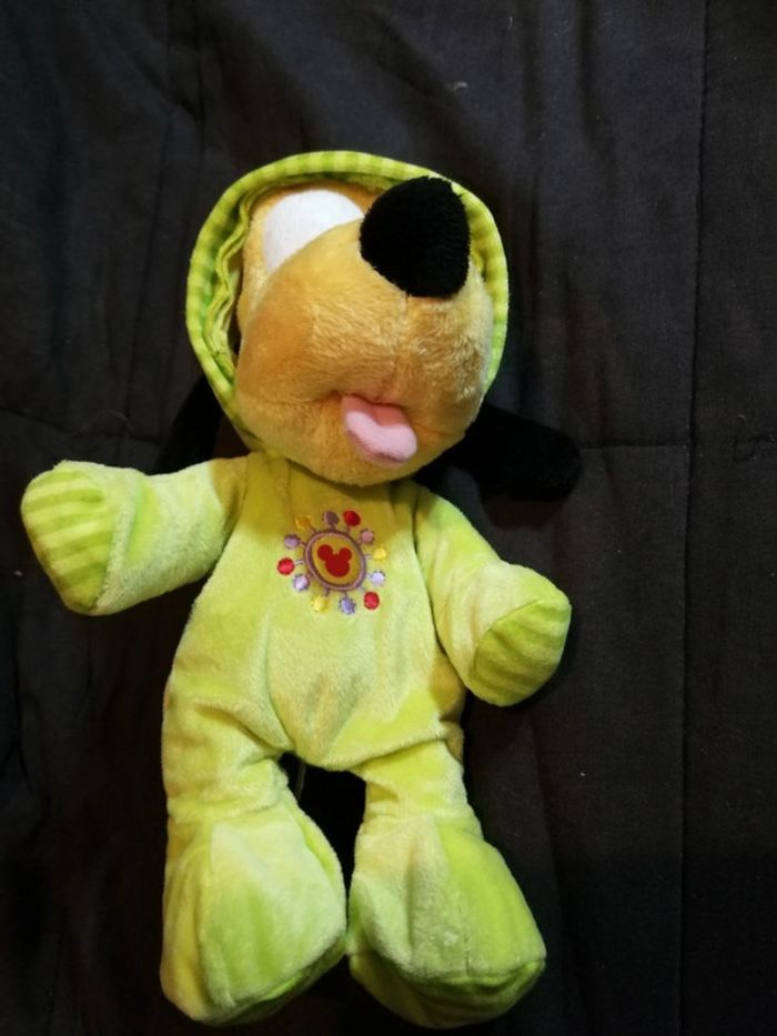 Peluche chien bébé Pluto Disney 30 cm - photo numéro 4