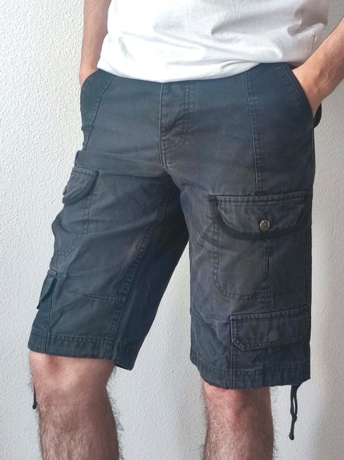 Short noir bleuté effet délavé / Cargo - 36/S à 38/M - photo numéro 3