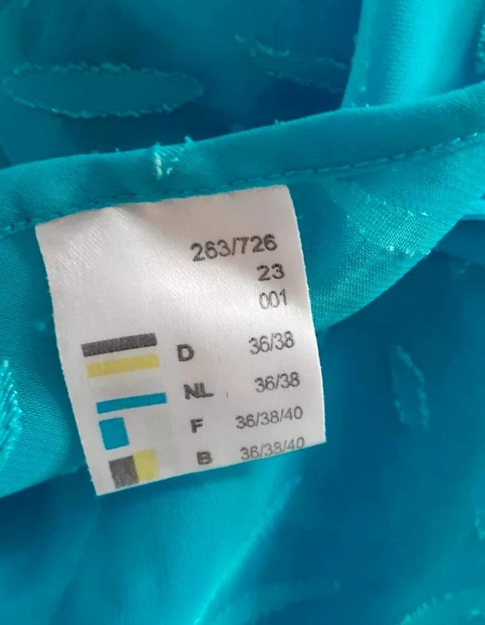 Nuisette bleue, Taille 36/38 avec petits noeuds - photo numéro 3