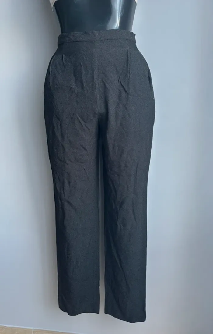 cacharel pantalon noir a motifs taille 40 regarder toutes les photos et mesures - photo numéro 2