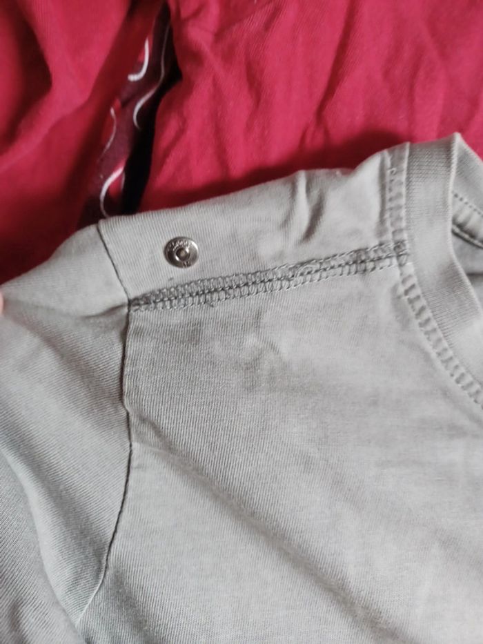 Lot 3 tee-shirts ML 12 ans - photo numéro 4