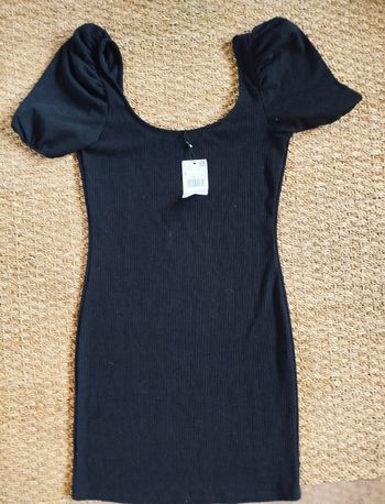 Robe noire mango
