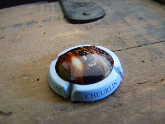 plaque muselet champagne Cheurlin collection vin cuisine TBE - photo numéro 3