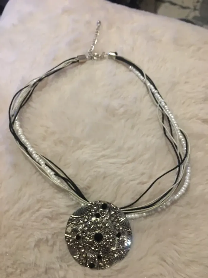 Collier - photo numéro 10