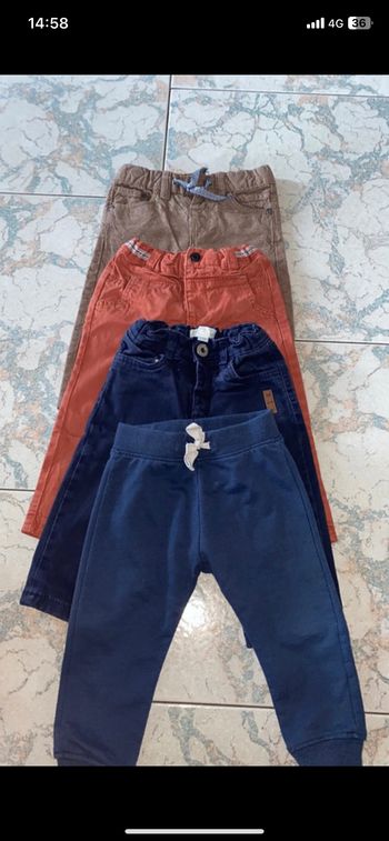 Lot de pantalons