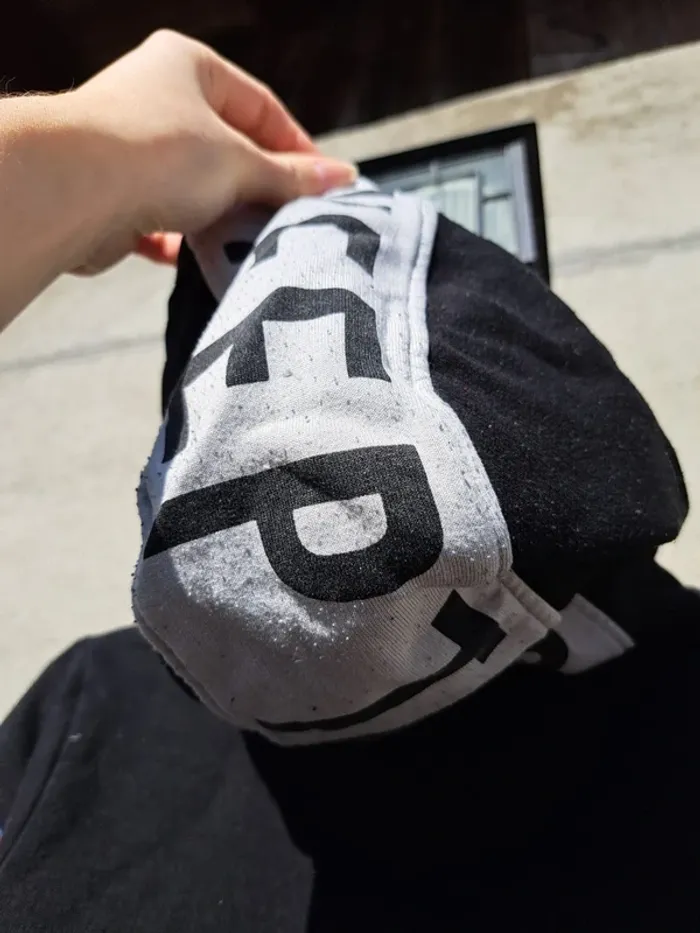 Sweat à capuche noir - photo numéro 3