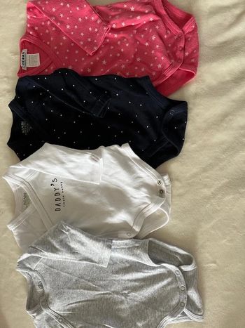 Lot de 4 bodies à manches longues Petit bateau/ Kiabi/ Cocoon