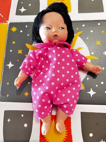 Poupée corolle asiatique