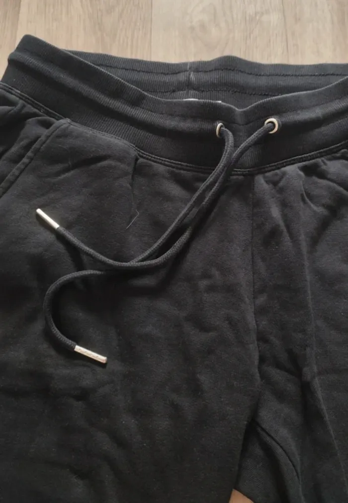 Lot de vêtements Taille S - photo numéro 2