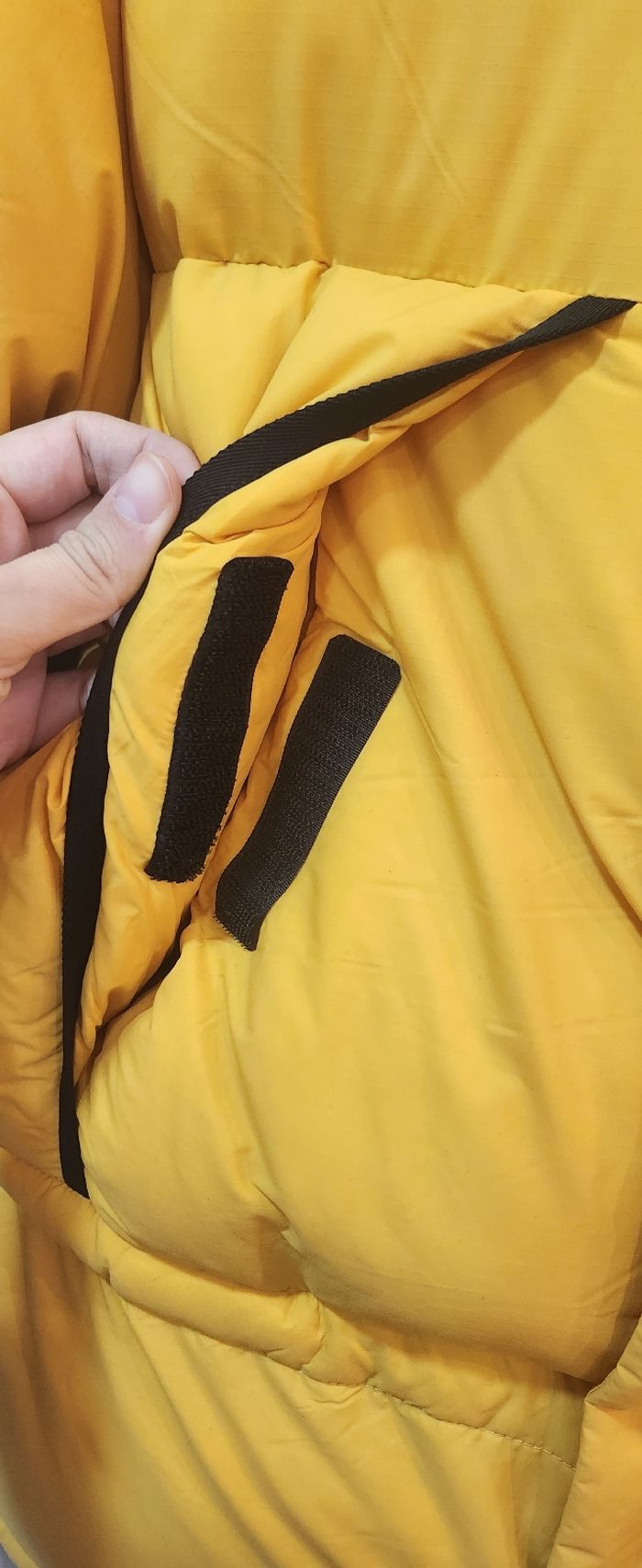 Doudoune Timberland jaune et noire 100% duvet – Taille M (neuve avec étiquettes) - photo numéro 4