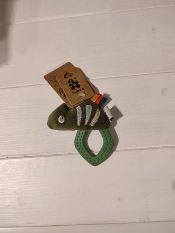 Sebra hochet d'activités Carley le caméléon