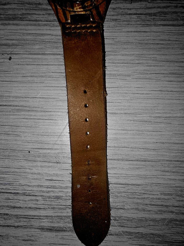 Montre bois mécanisme apparent homme - photo numéro 7