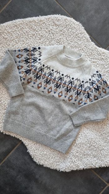 Pull okaidi 4 ans 104 cm neuf superbe