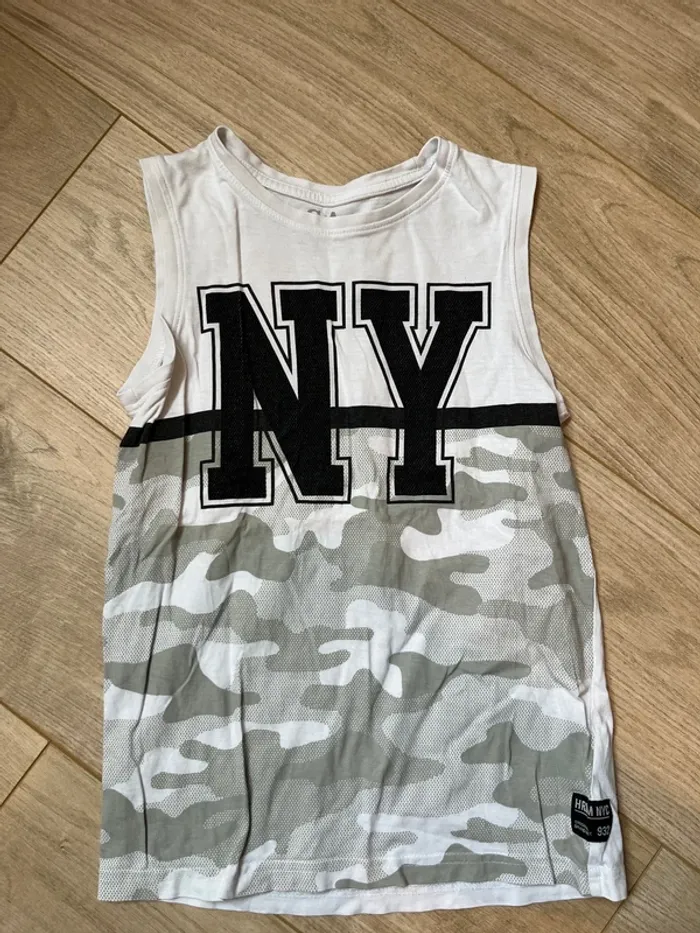 T-shirt débardeur sans manches