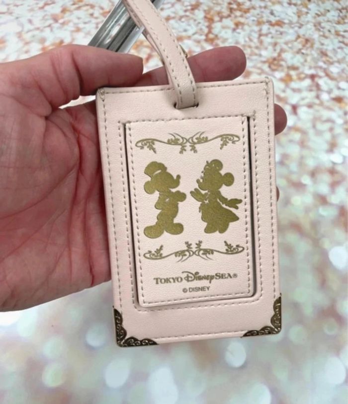 Porte carte ou étiquette Disney Fantasy Springs Hotel - Tokyo Disney resort - photo numéro 7