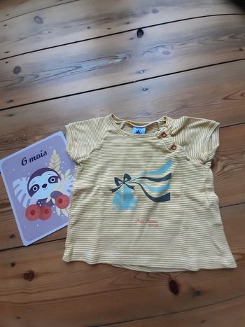 T-shirt Petit Bateau 6 mois fille TBE