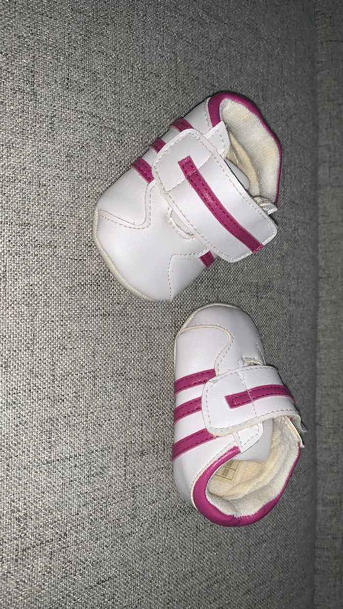 Basket bébé fille 3/6 mois