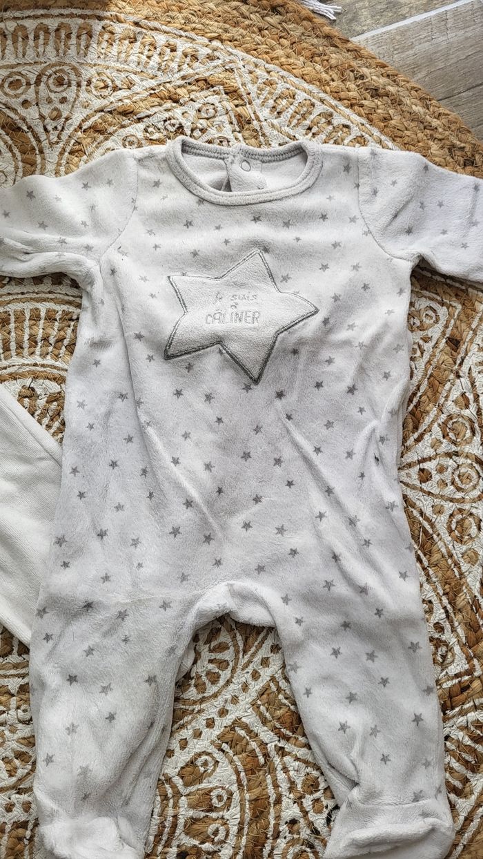 Pyjama - photo numéro 3