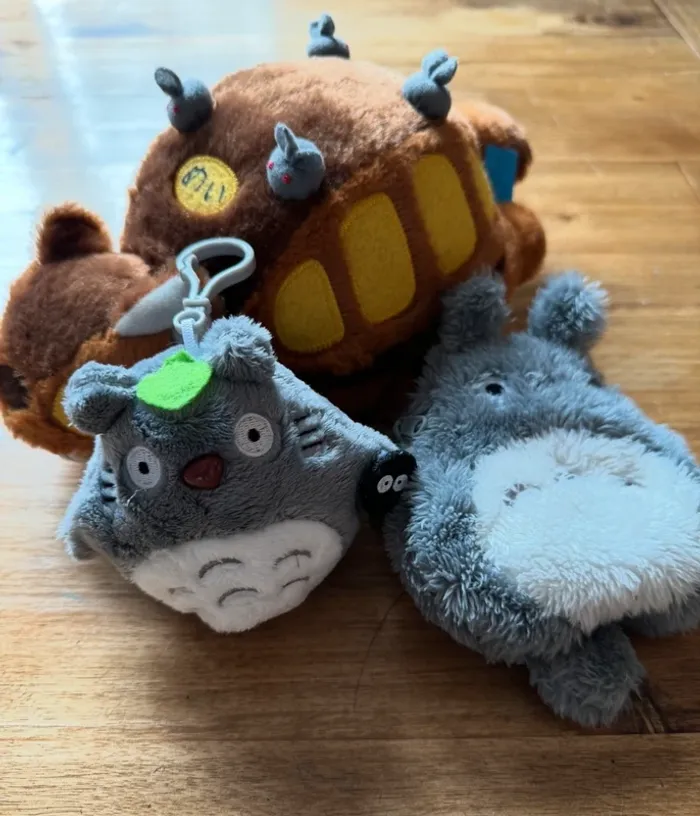 Lot peluches totoro - photo numéro 6