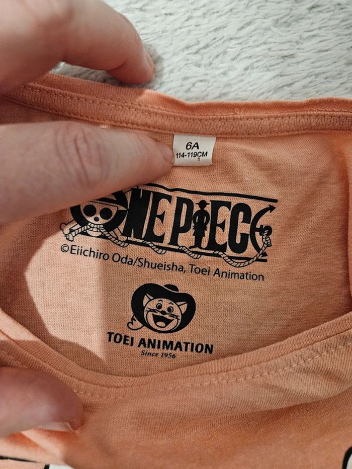 Tee-shirt fille one piece - photo numéro 3