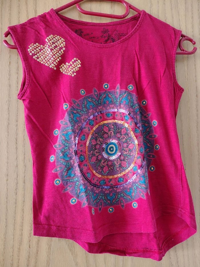 T-shirt rouge fille 7-8 ans