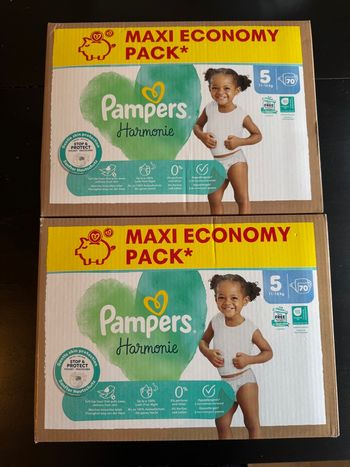 140 couches Pampers harmonie taille 5