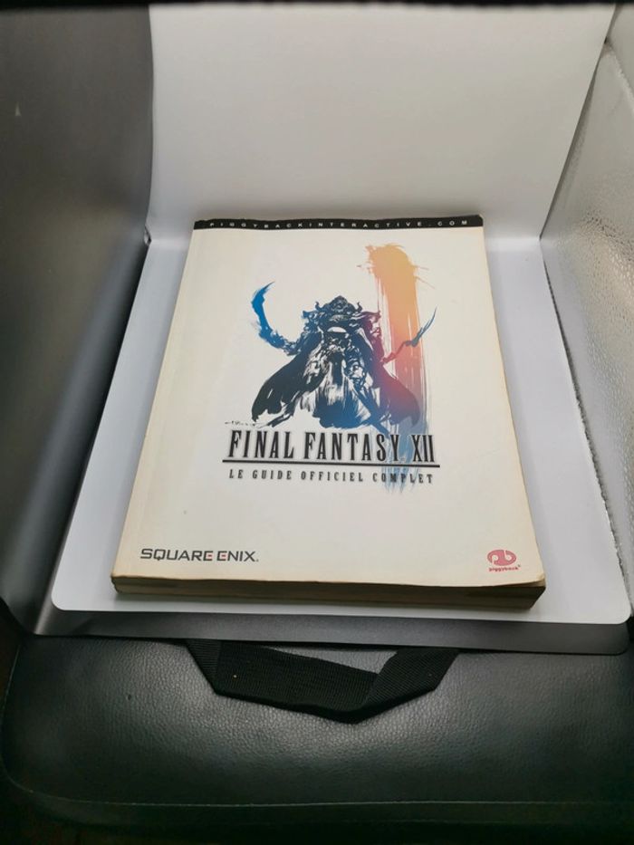 Lot jeux + guide officiel ps2 final fantasy XII - photo numéro 6