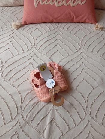 Sandales de plage semelle souple, rose taille 23 Lässig neuves