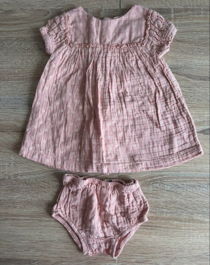 Robe bébé