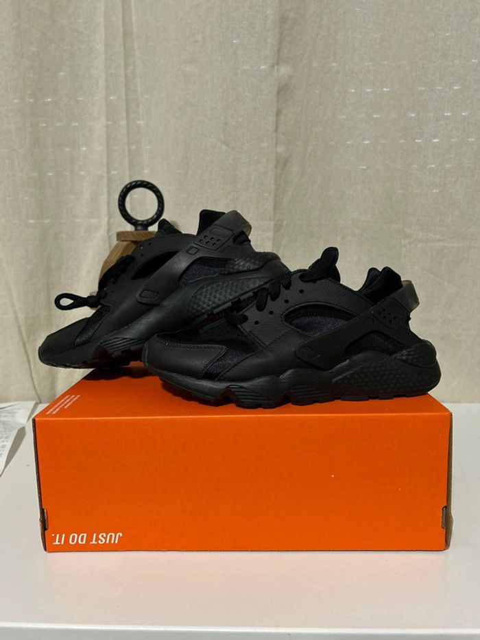 Nike Air Huarache
