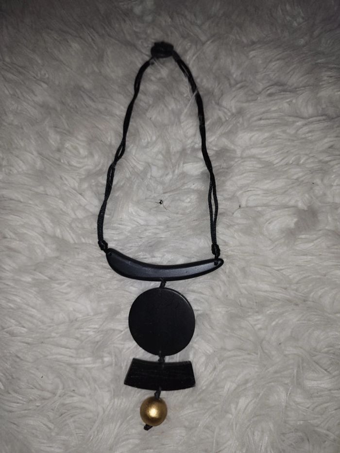 Collier - photo numéro 5