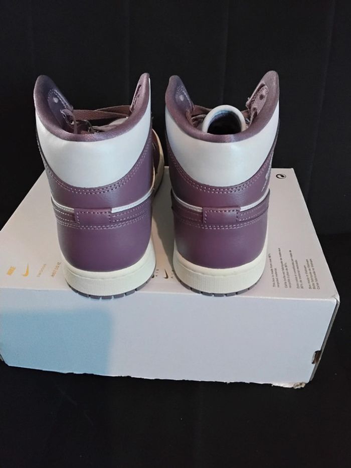 Baskets Nike Air Jordan - photo numéro 4