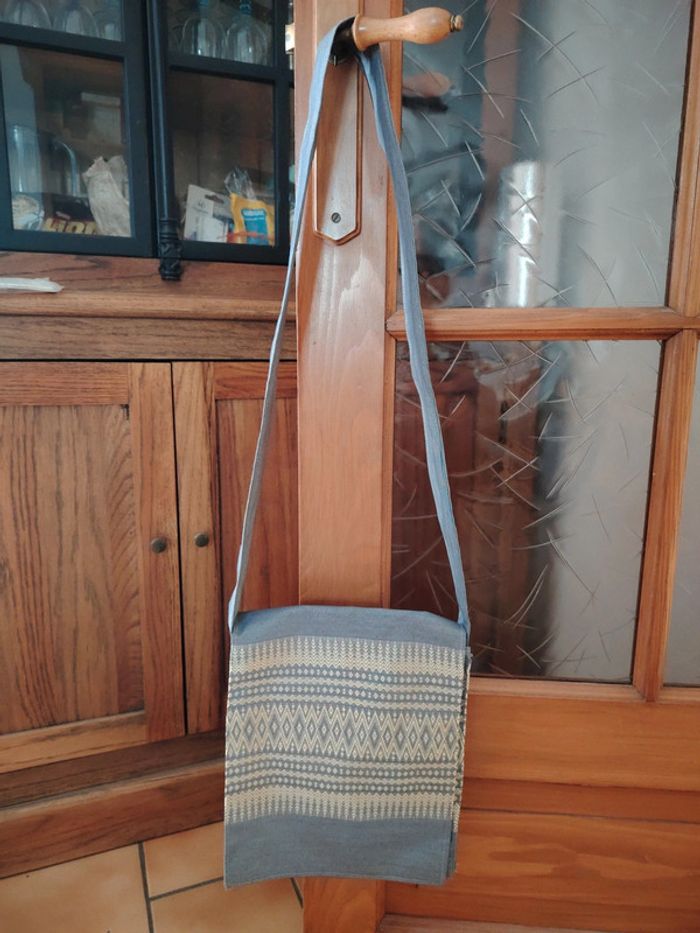 Sac à bandoulière style ethnique