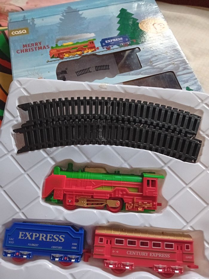 Train de Noël 🎄 🎅 - photo numéro 2