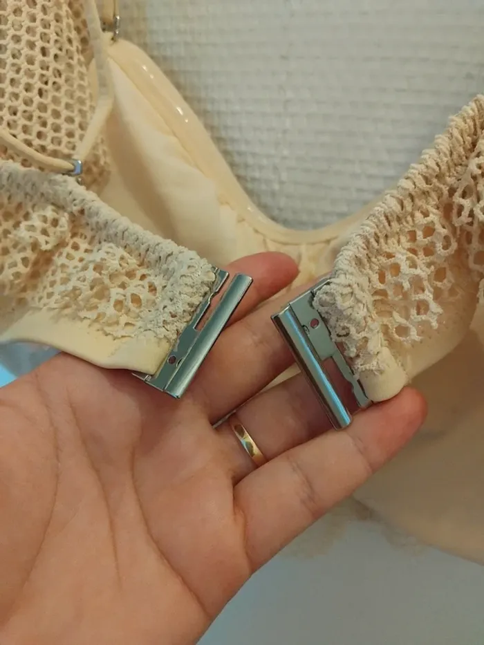Maillots de bains deux pièces H&M haut 44 et bas 40 - photo numéro 7