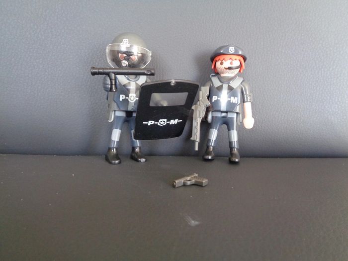 Duo policiers forces spéciales - playmobil 5515