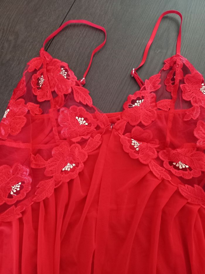 Ensemble lingerie rouge - taille 36 - photo numéro 3