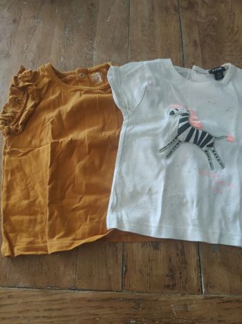 Lot de 2 t-shirts 12 mois