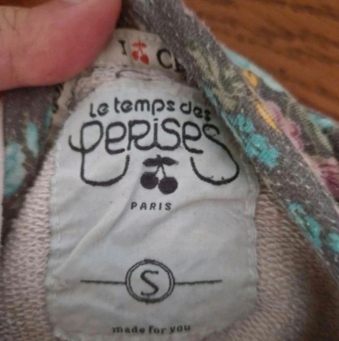 Sweat cerise taille S - photo numéro 3