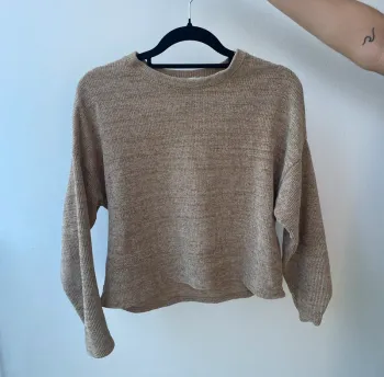 T shirt manche longue doux or zara